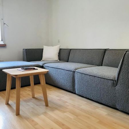 Centrally Located Apartment In Poschiavo Exteriör bild